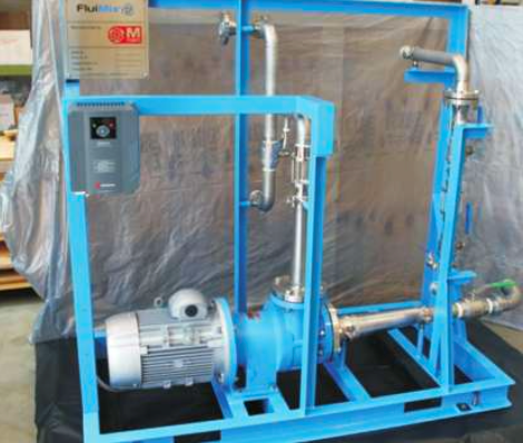 Насос C MAG-PL50 установлен в составе системы отбора проб для нефтегазовой промышленности